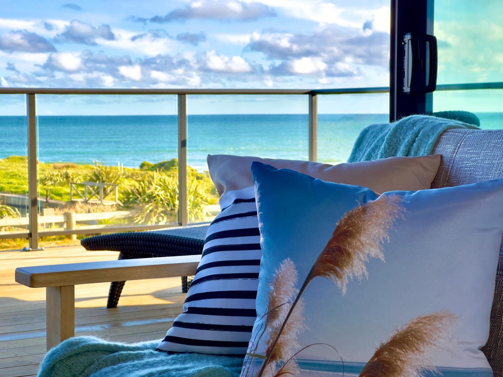 Luxury Absolute Ocean View Lodge Waverley Town District Exterior photo